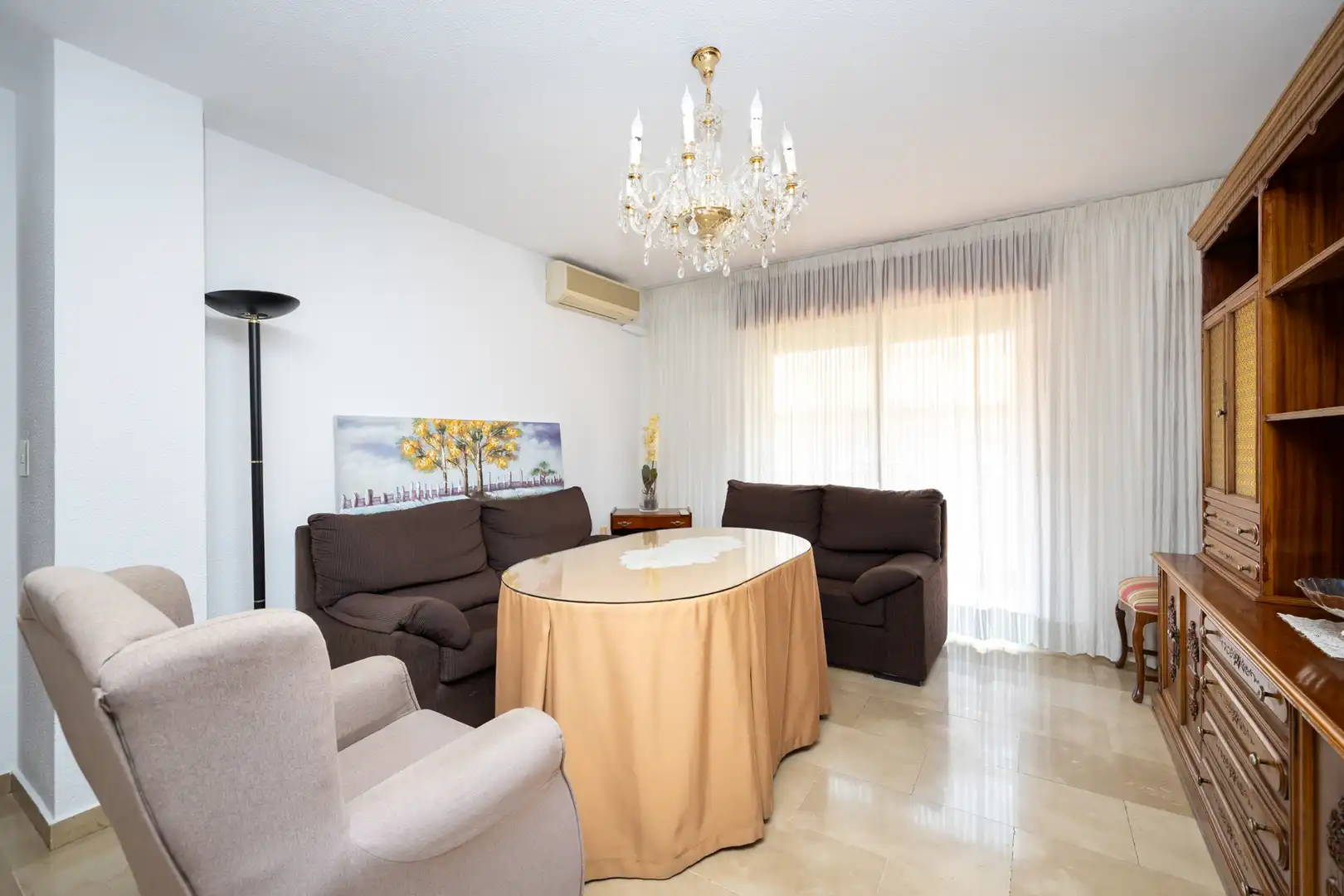 Sala de estar de Piso de alquiler en Granada con Aire acondicionado, Calefacción y Terraza