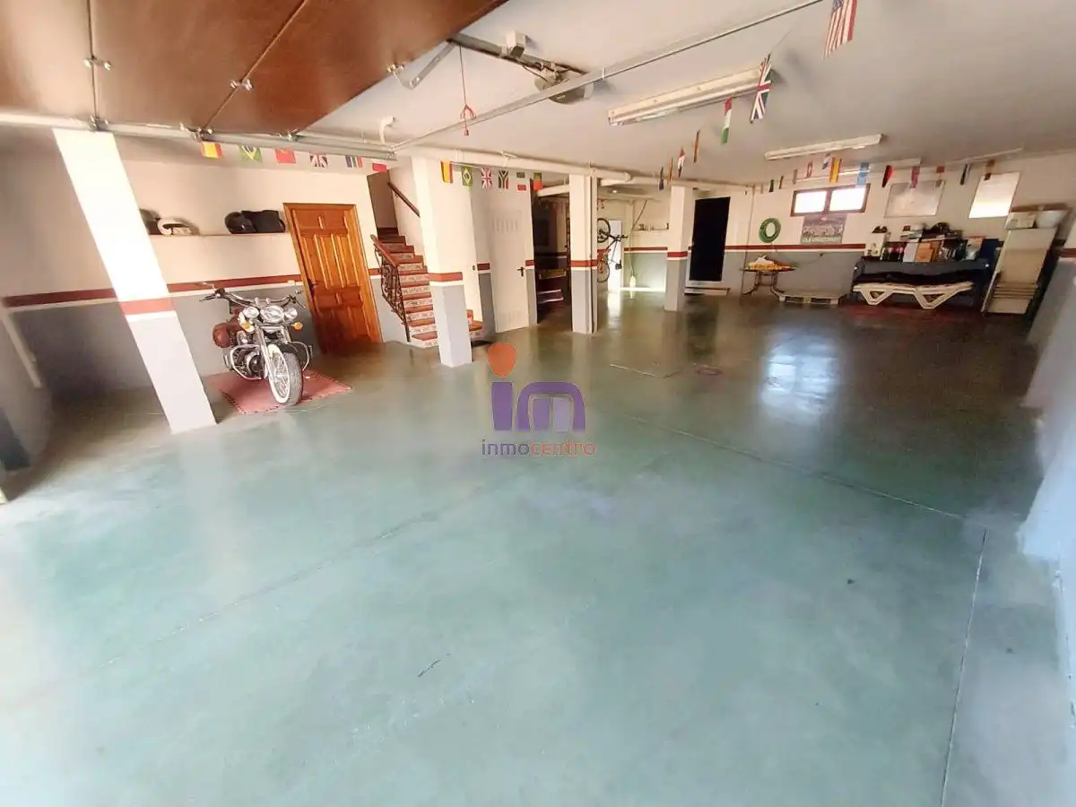 Chalet con piscina en venta en Valdepeñas, imagen 48
