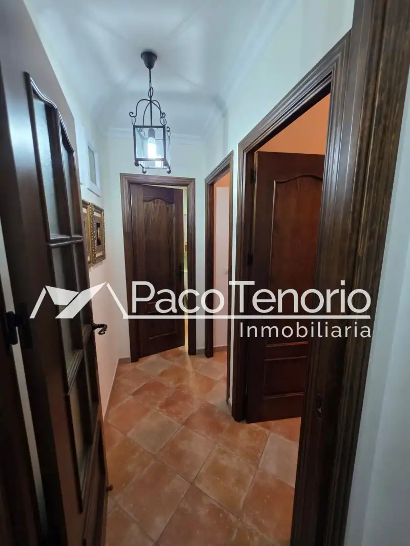 Wohnung zum Verkauf in Islantilla mit Privatgarten, Terrasse und Abstellraum