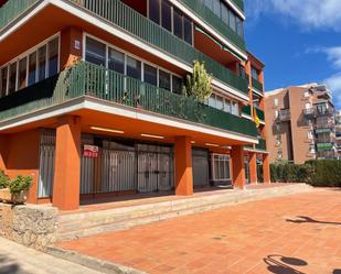 Vista exterior de Local en venda en Benicasim / Benicàssim amb Aire condicionat, Terrassa i Moblat