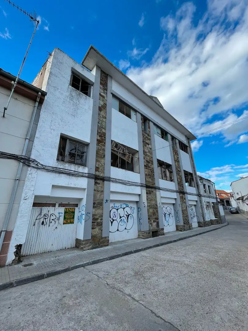 Immobles singulars en venda a Malpartida de Plasencia, imagen 2