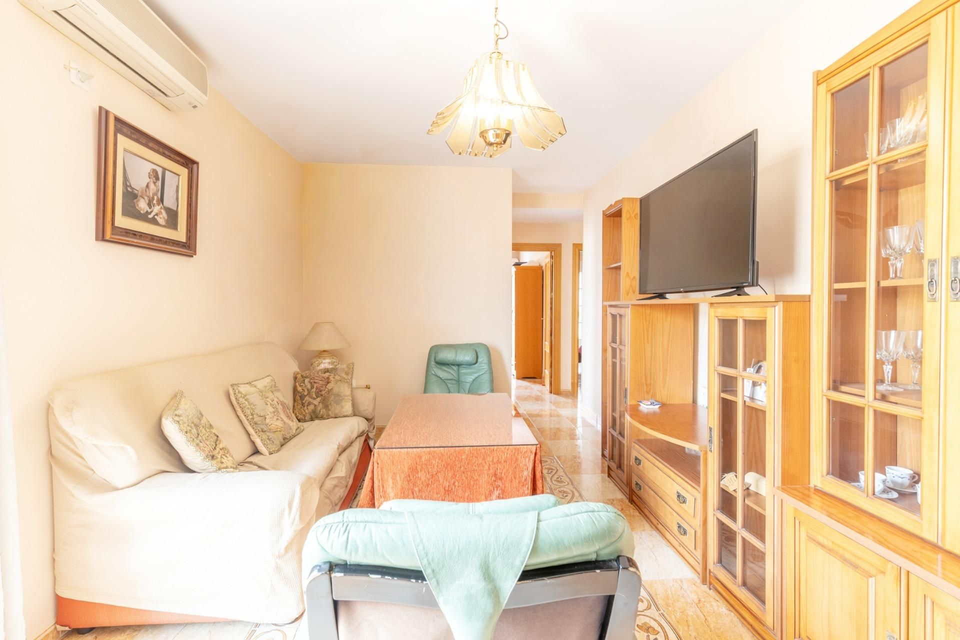 Living room of Flat for sale in Peligros  with Air Conditioner and Balcony