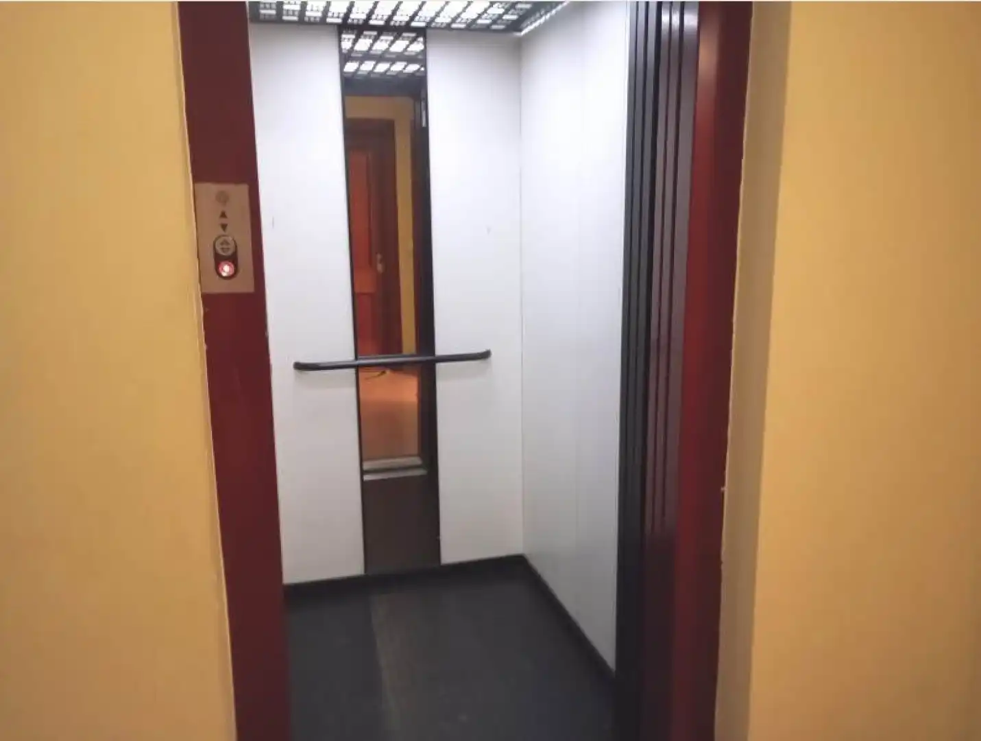 Piso en venta en Cartes con Calefacción, Parquet y Terraza
