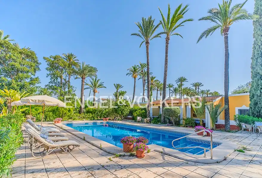 Piscina de Casa o xalet en venda en Elche / Elx amb Calefacció, Jardí privat i Terrassa