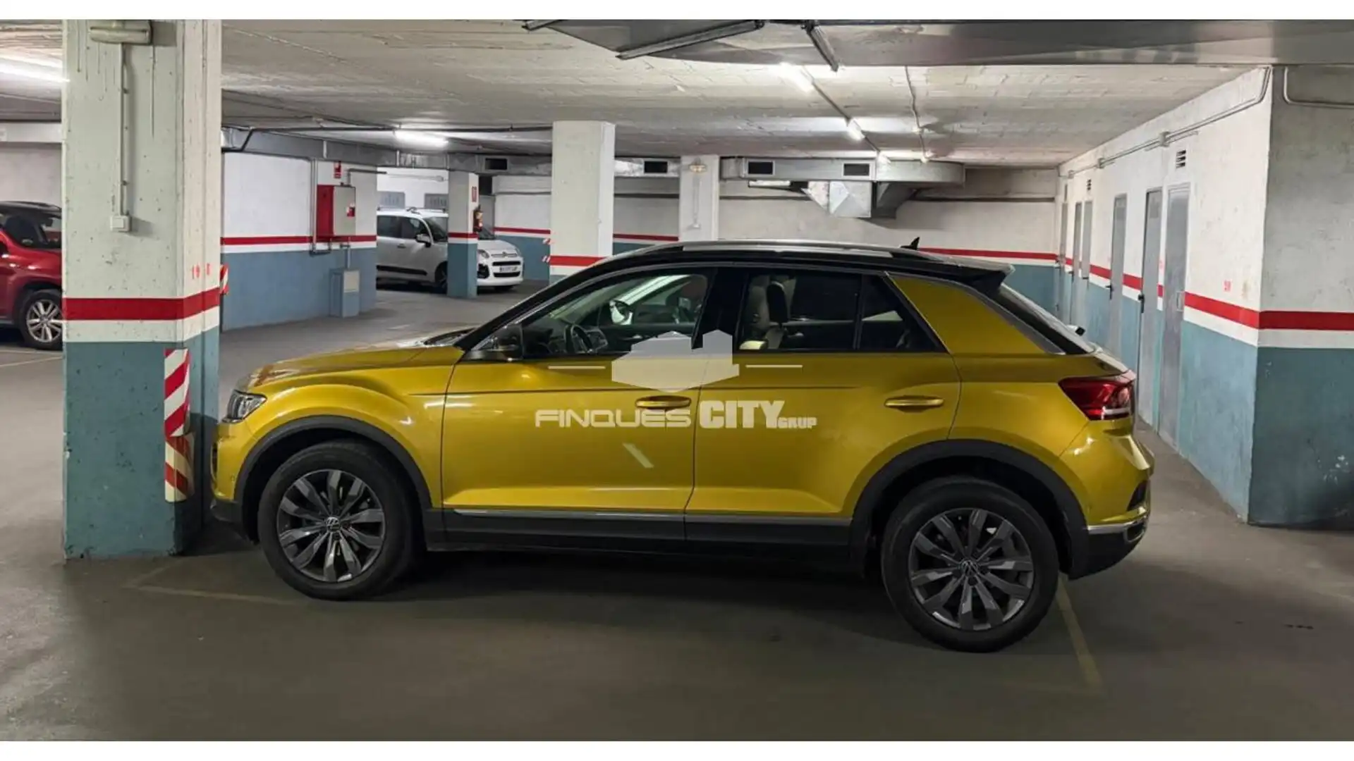 Aparcament de Garatge de lloguer en Calella amb Alarma