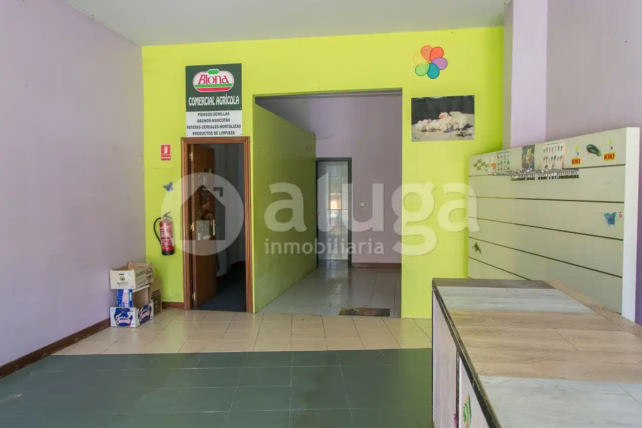 Business premises to rent in Coiro, imagen 2