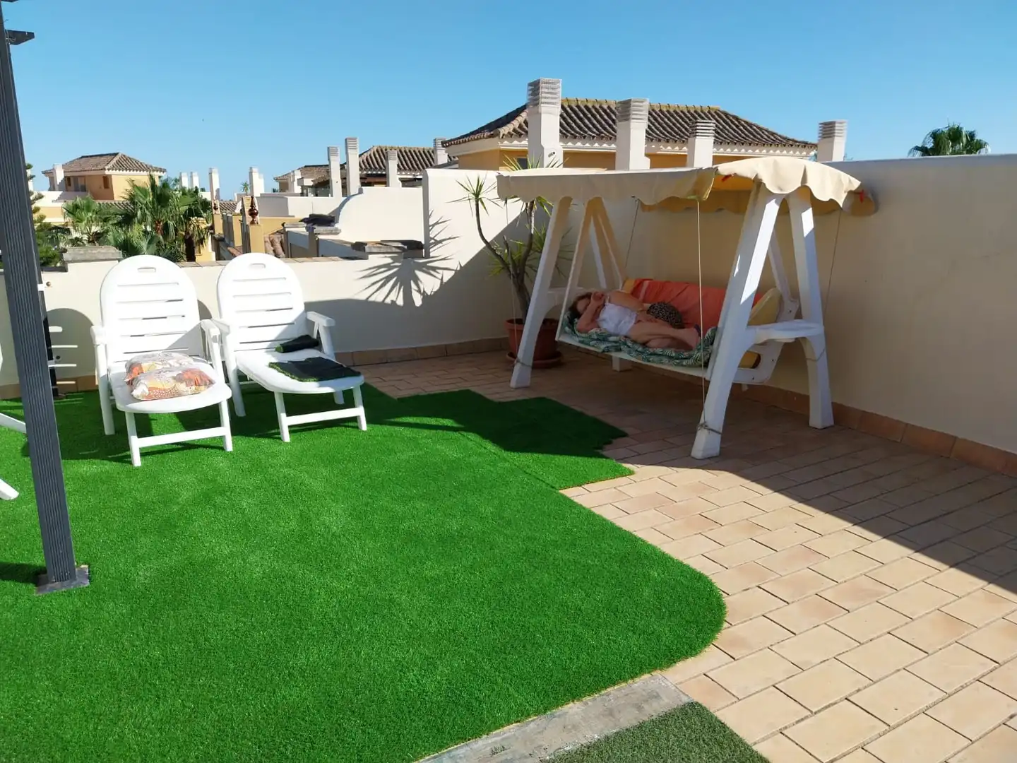 Attique avec piscine à louer à Avenida del Mar 2
