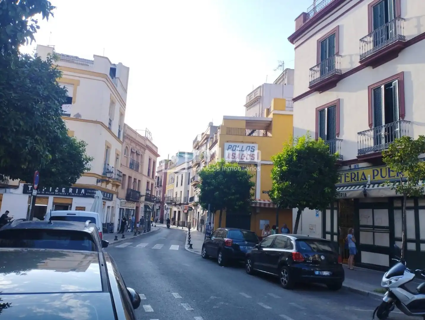 Vista exterior de Pis de lloguer en Sevilla amb Aire condicionat, Terrassa i Moblat