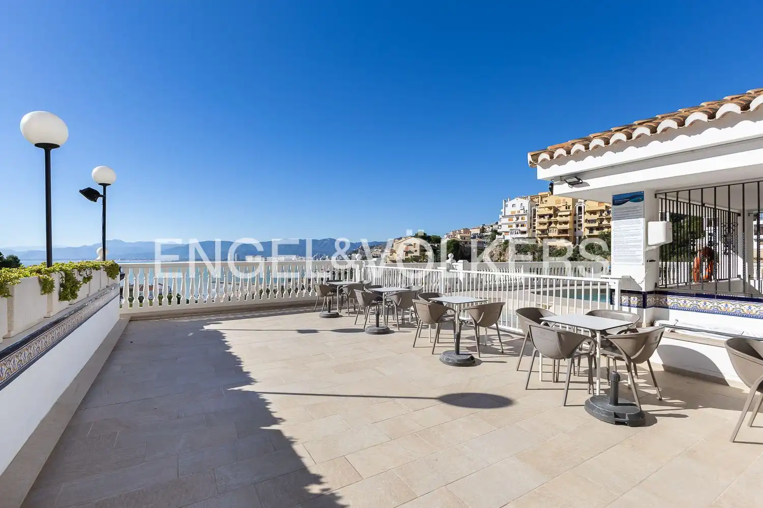 Terraza de Dúplex en venta en El Faro