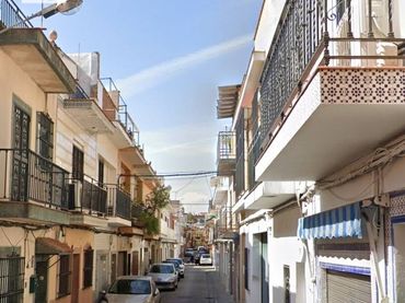 Flat for sale in Calle VILLAVERDE