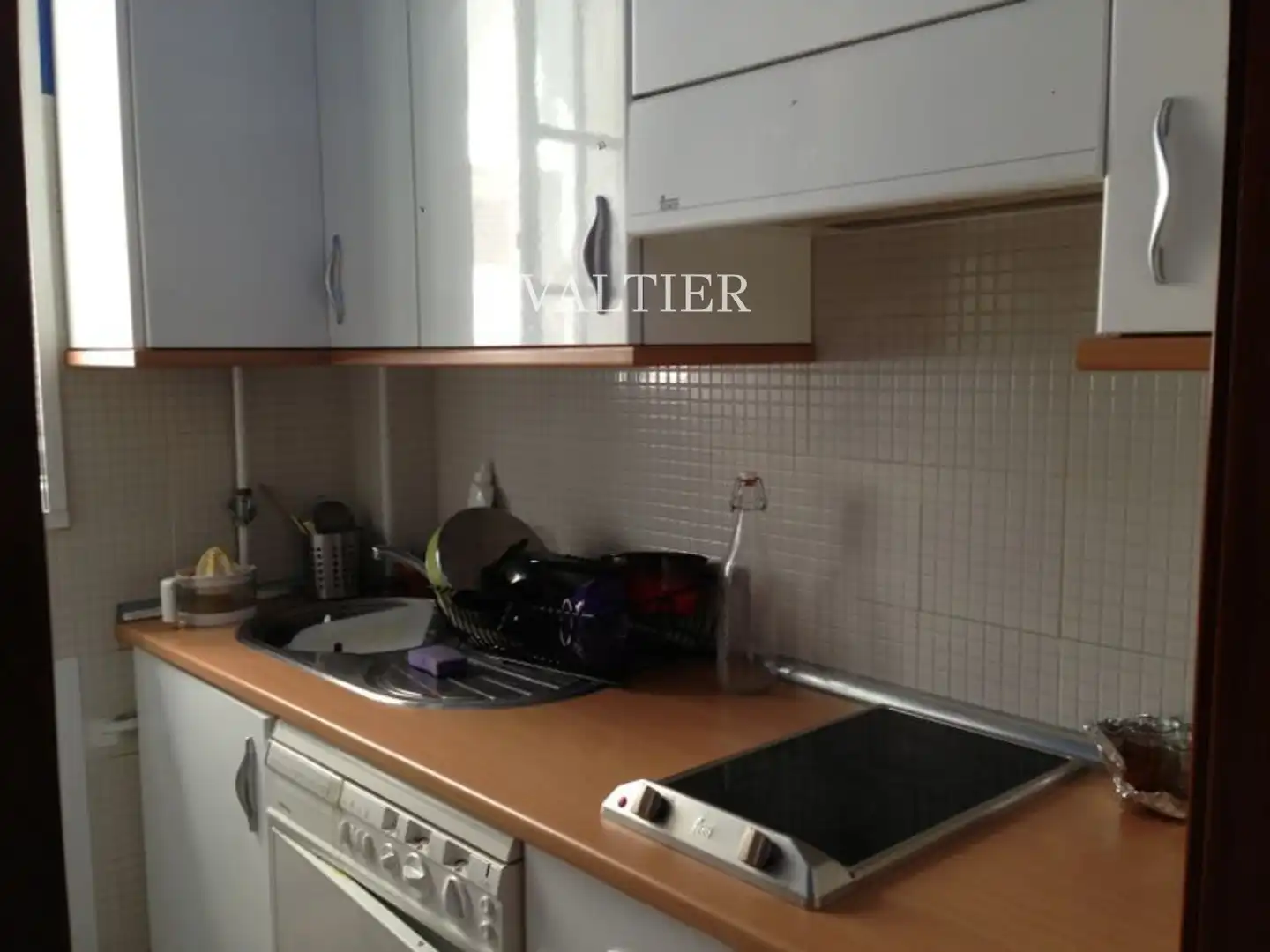 Küche von Wohnung zur Miete in Madrid mit Abstellraum und Möbliert