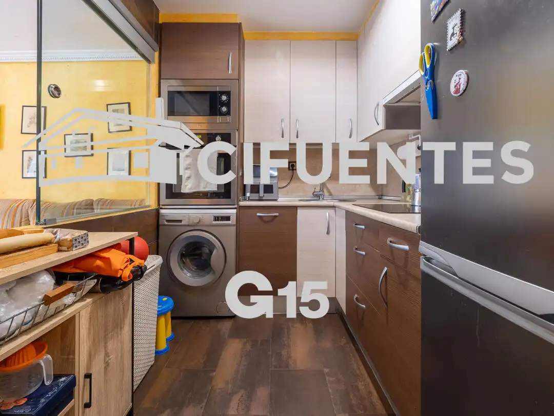Kitchen of Flat for sale in Donostia - San Sebastián   with Storage room and Balcony