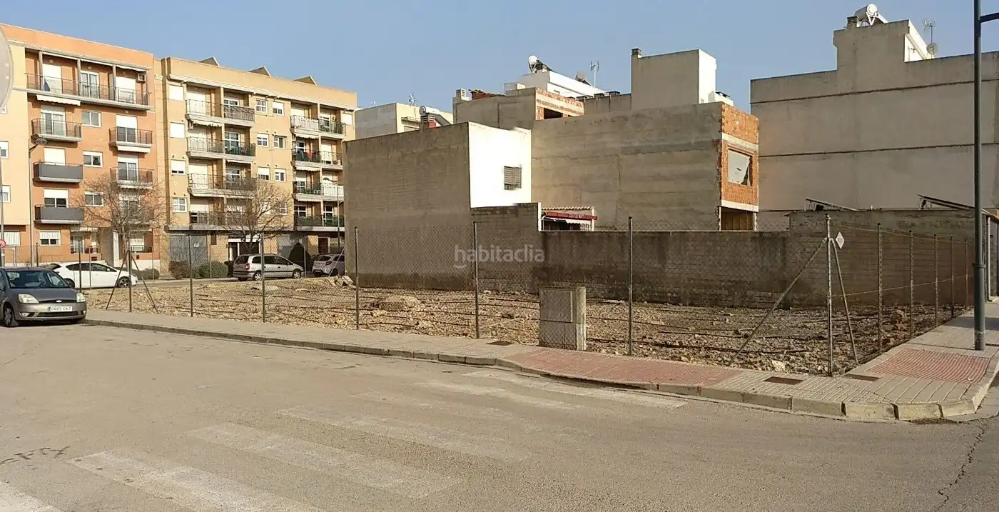 Terreny residencial en venda a Avinguda de les Corts Valencianes 15, imagen 2