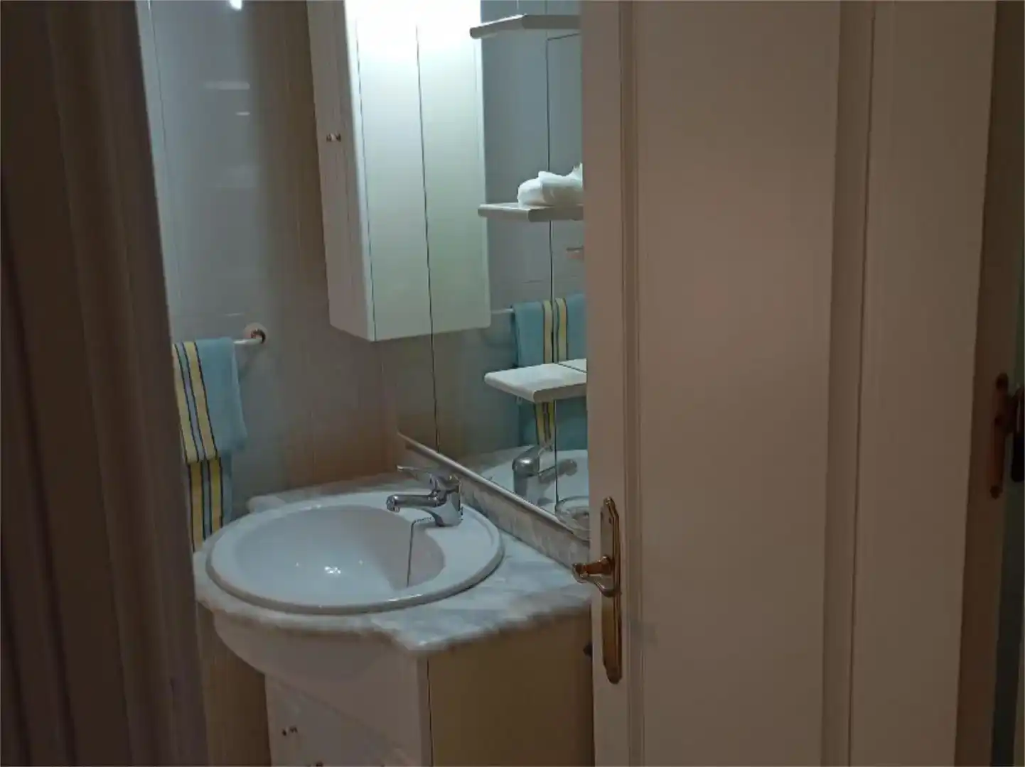 Badezimmer von Wohnung zur Miete in Casco Antiguo