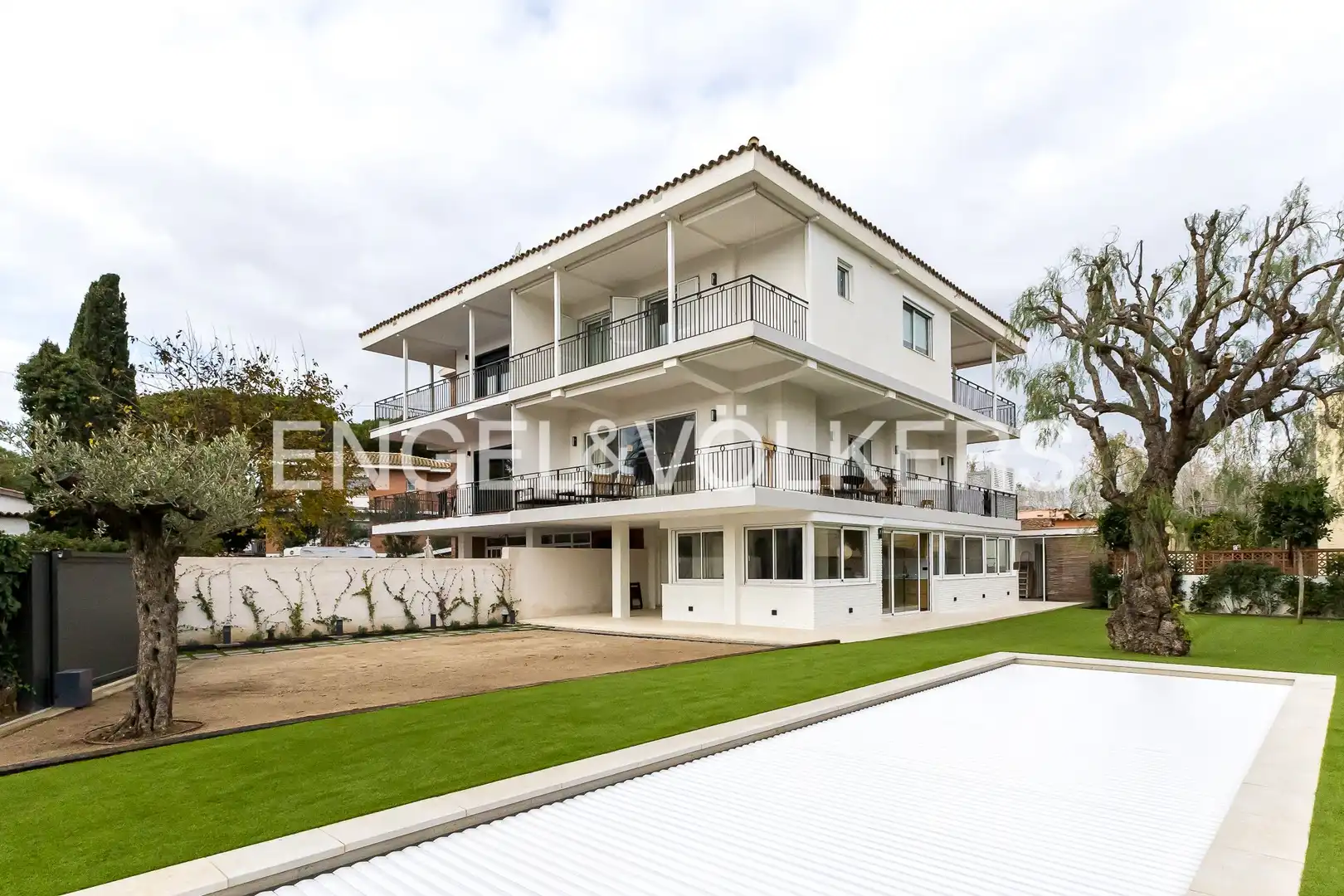 Exterior view of Houses for rent in Castelldefels  with Air Conditioner, Heating and Private garden