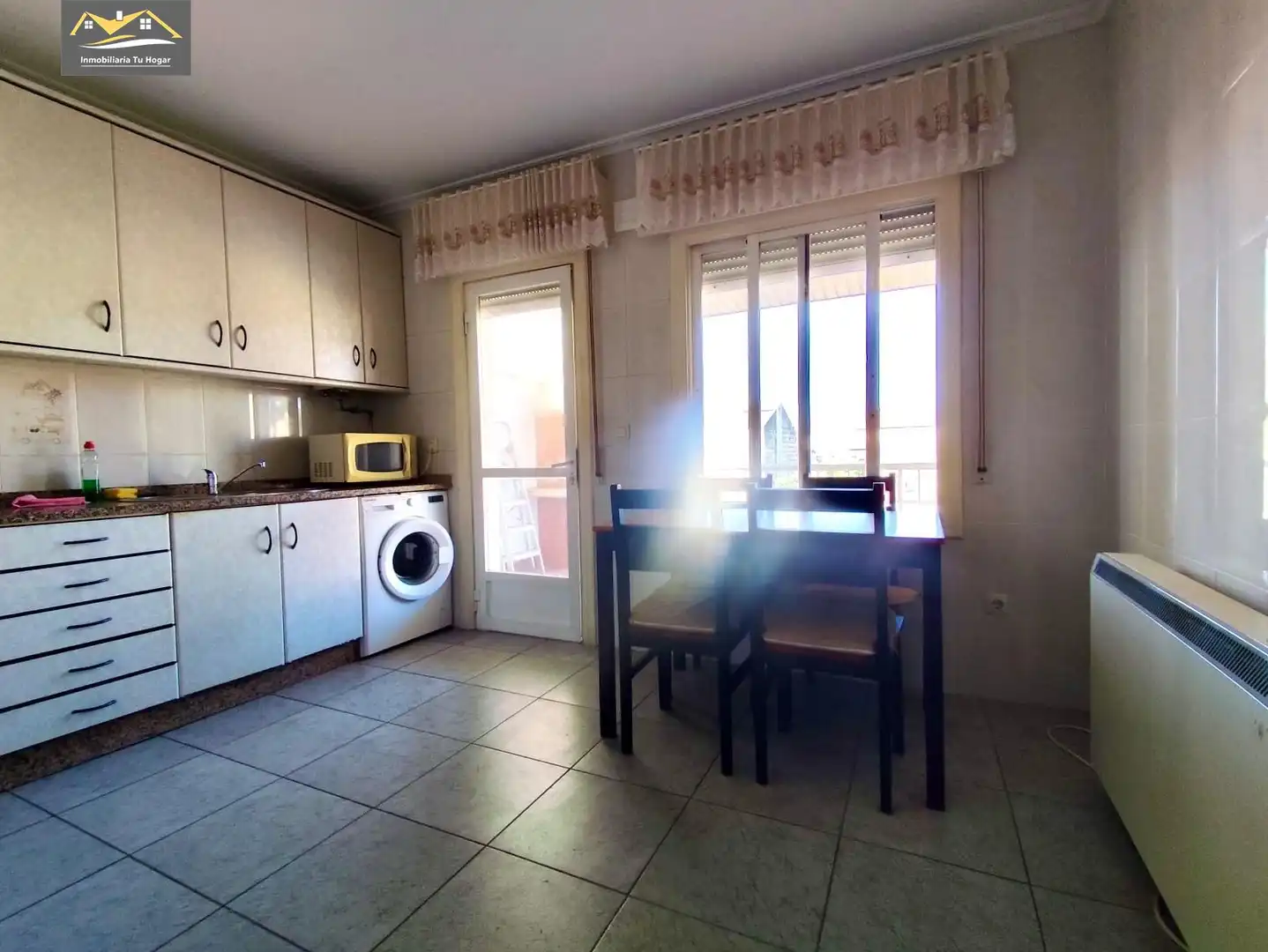 Kitchen of Flat for rent in Verín  with Heating, Terrace and Furnished