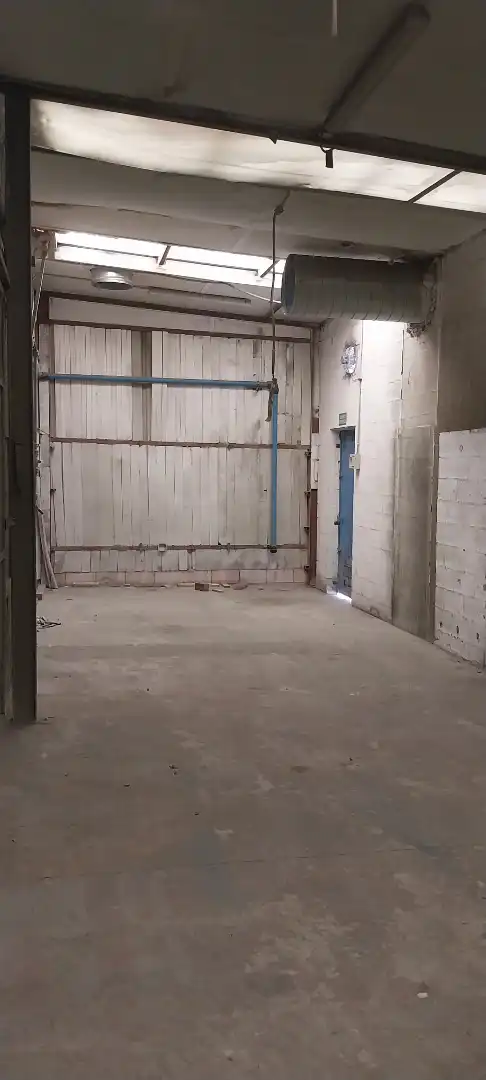 Nau industrial de lloguer en Camarma de Esteruelas amb Alarma