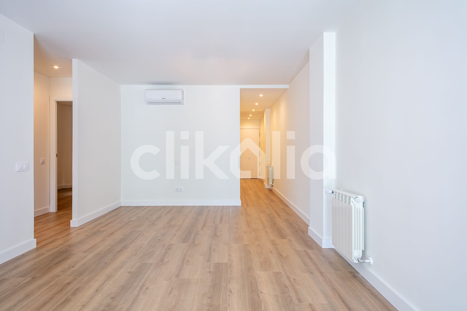 Piso en venta en  Madrid Capital con Aire acondicionado, Calefacción y Terraza
