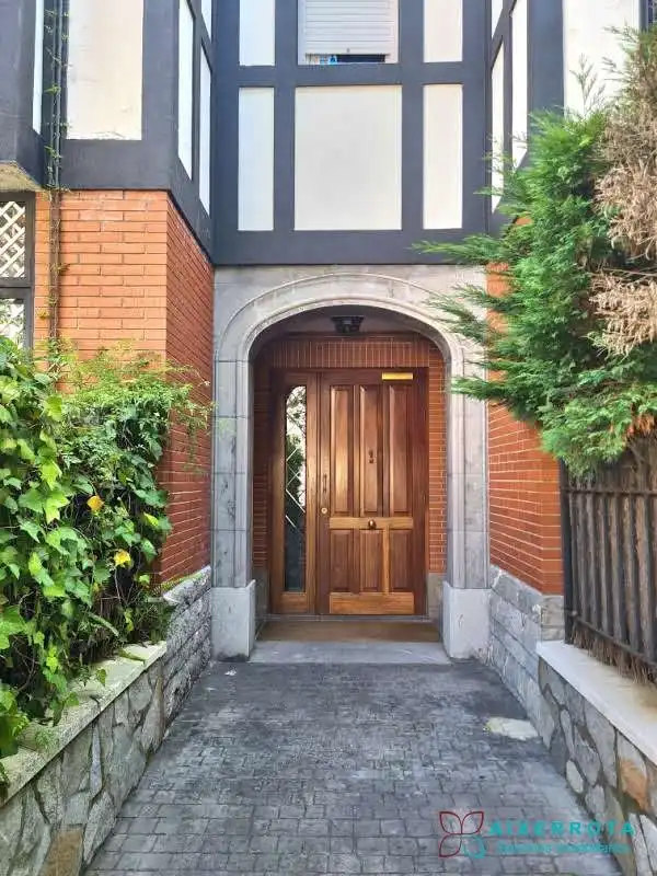 Apartament de lloguer en Getxo  amb Calefacció, Terrassa i Traster
