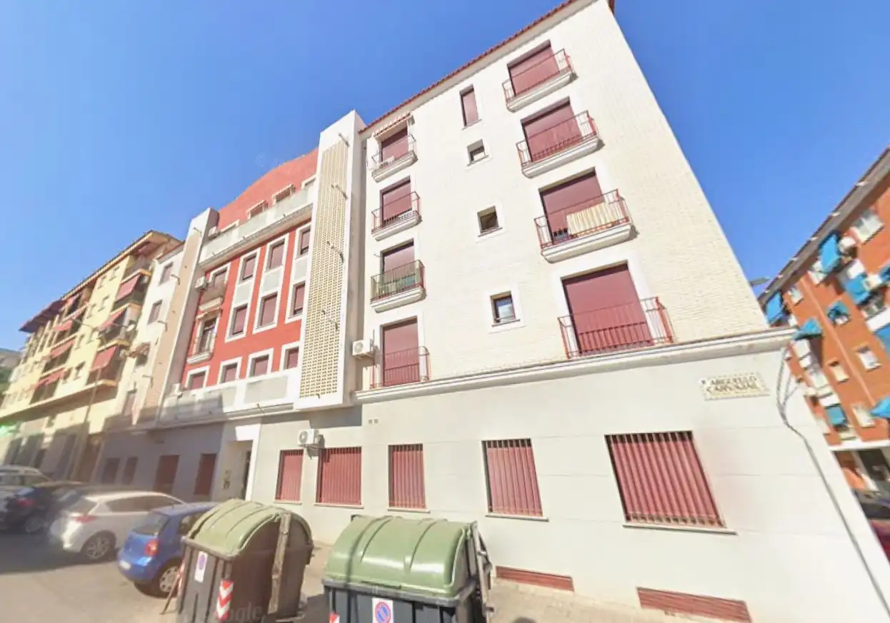 Außenansicht von Wohnung zum Verkauf in Badajoz