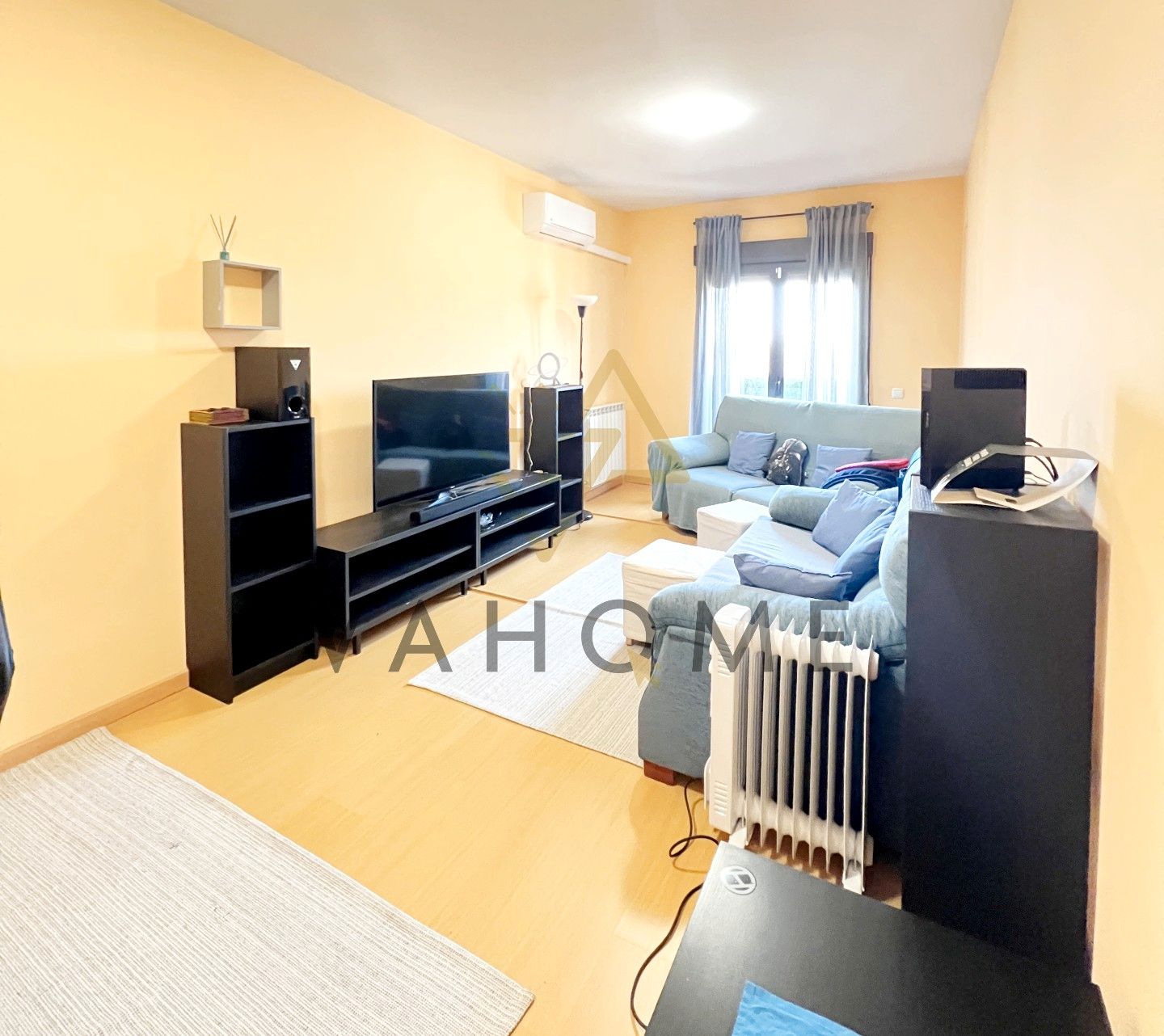 Sala d'estar de Àtic en venda en Ocaña amb Calefacció, Terrassa i Traster