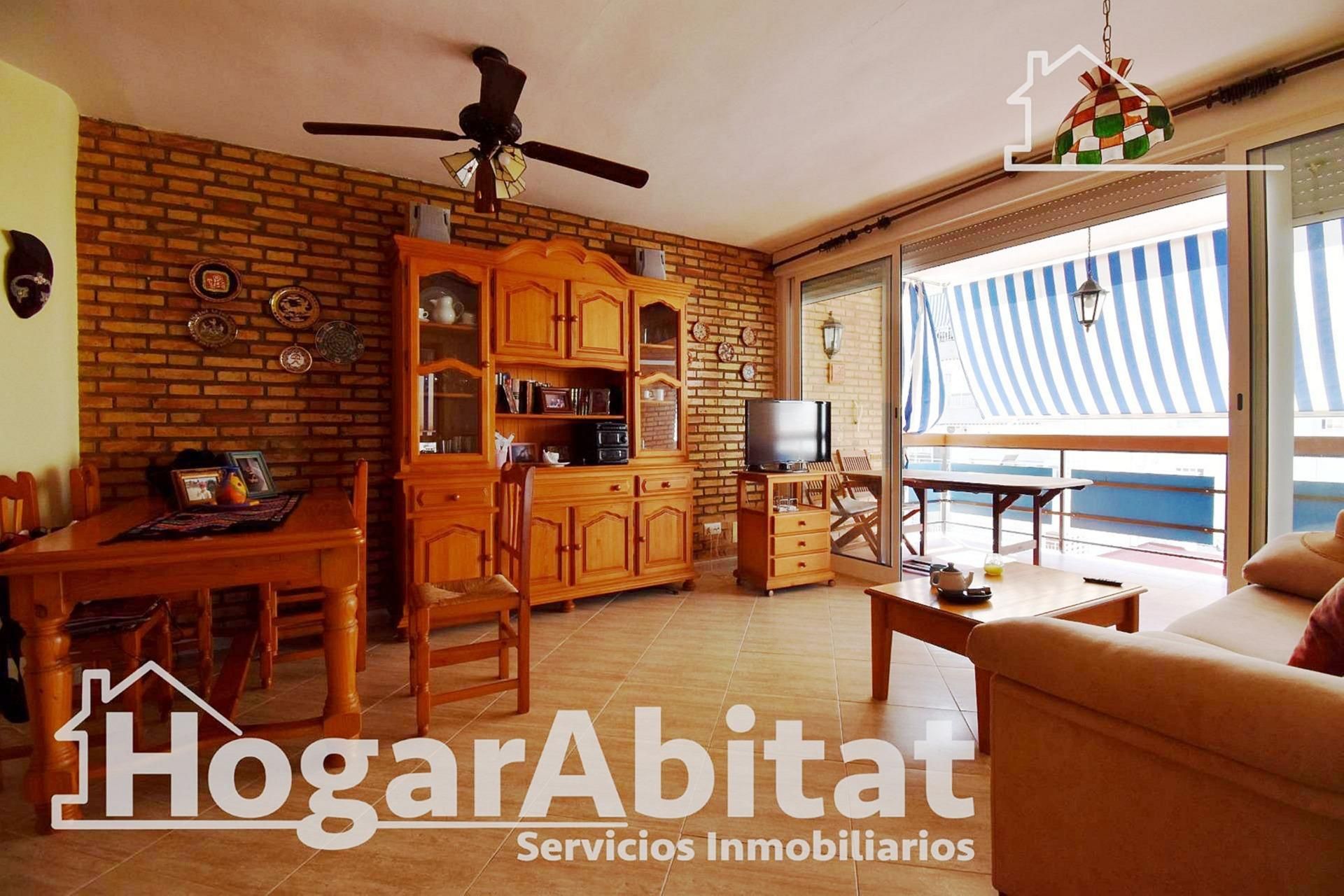 Living room of Flat for sale in Gandia  with Air Conditioner, Heating and Terrace