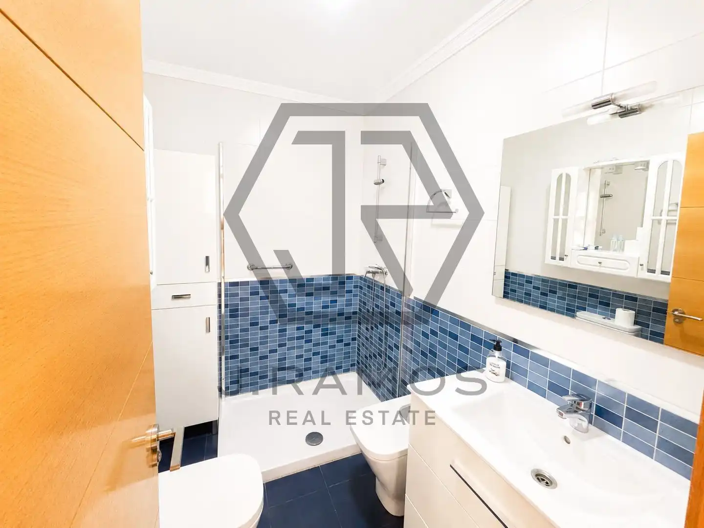 Piso con ascensor en venta en Torre del Mar, imagen 12