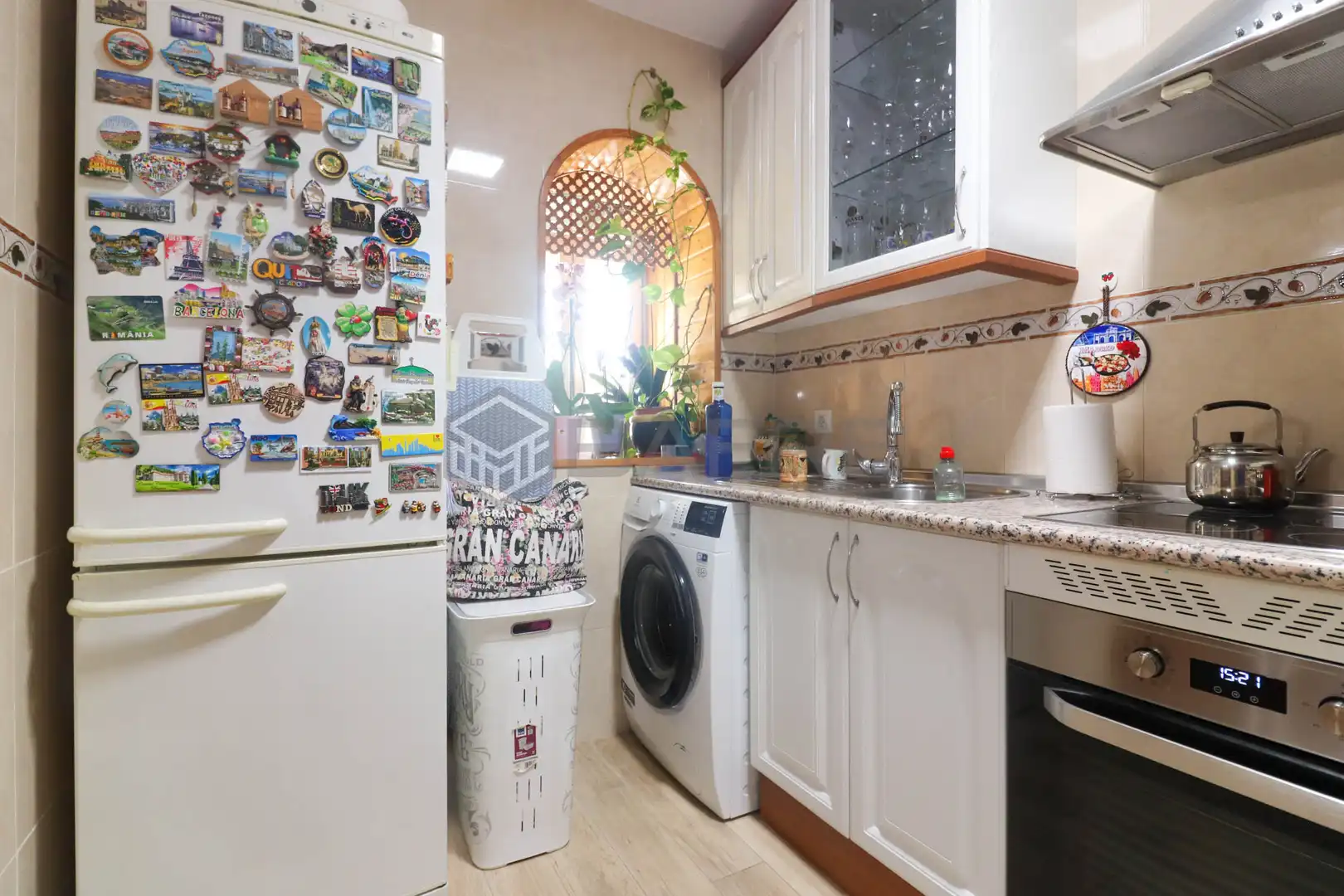 Kitchen of Flat for sale in Madrid  with Air Conditioner, Heating and Parquet flooring