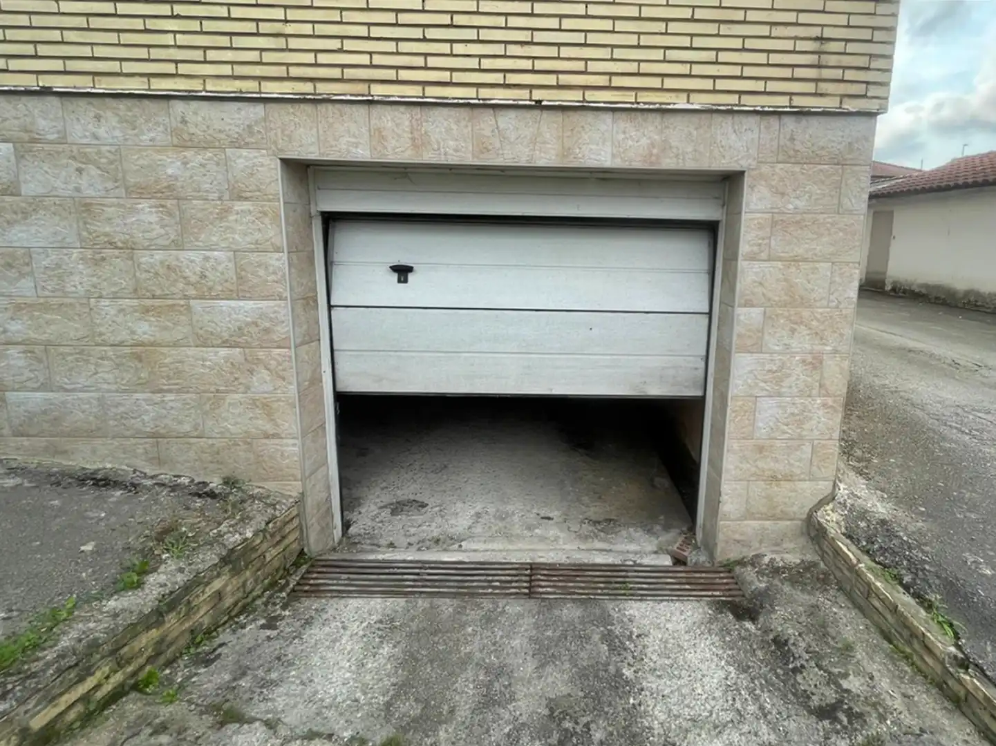 Parking de Piso en venta en Reocín con Calefacción, Terraza y Balcón