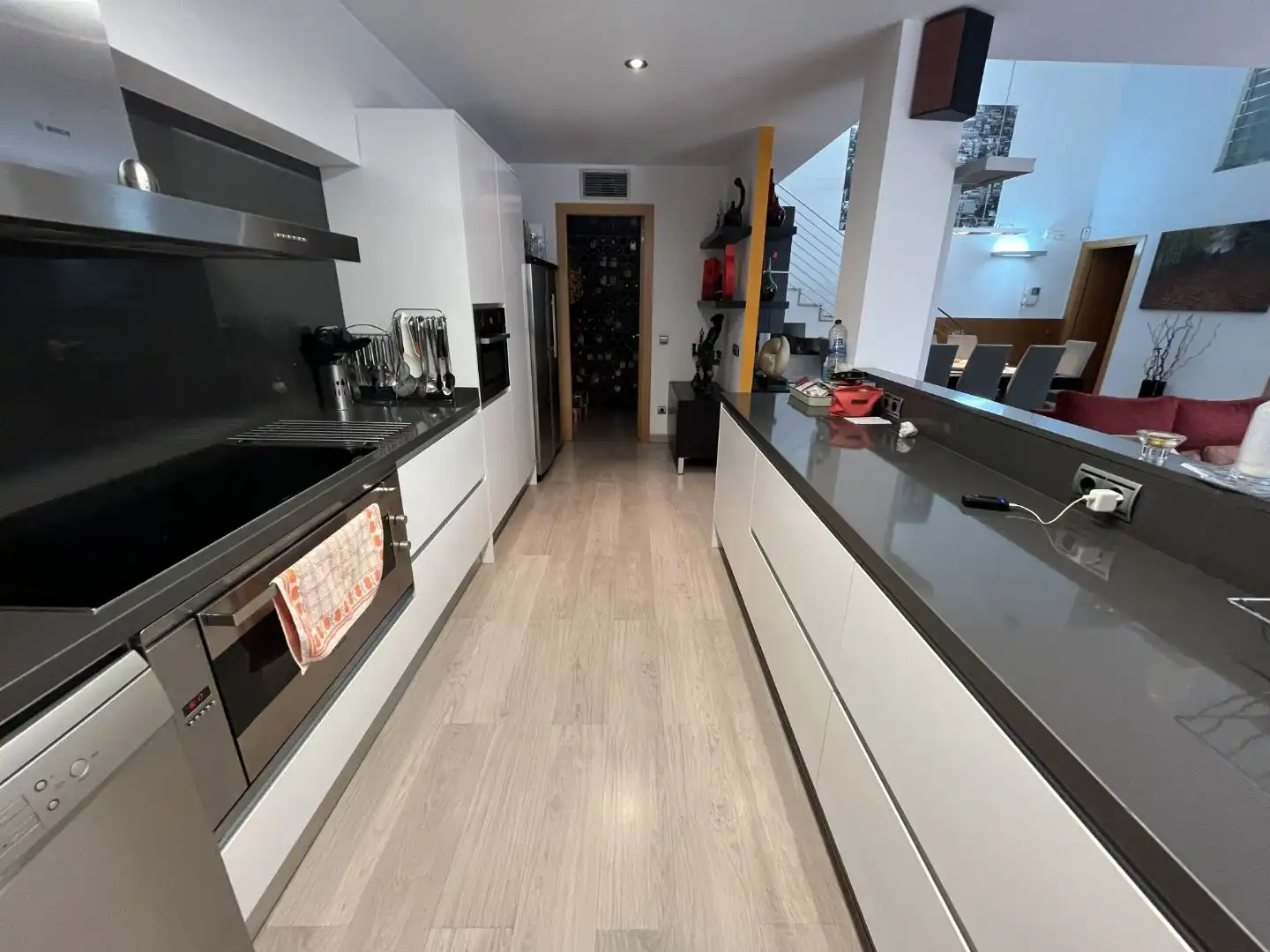 Triplex con giardino in vendita a Avenida de Polinyà 32, imagen 25