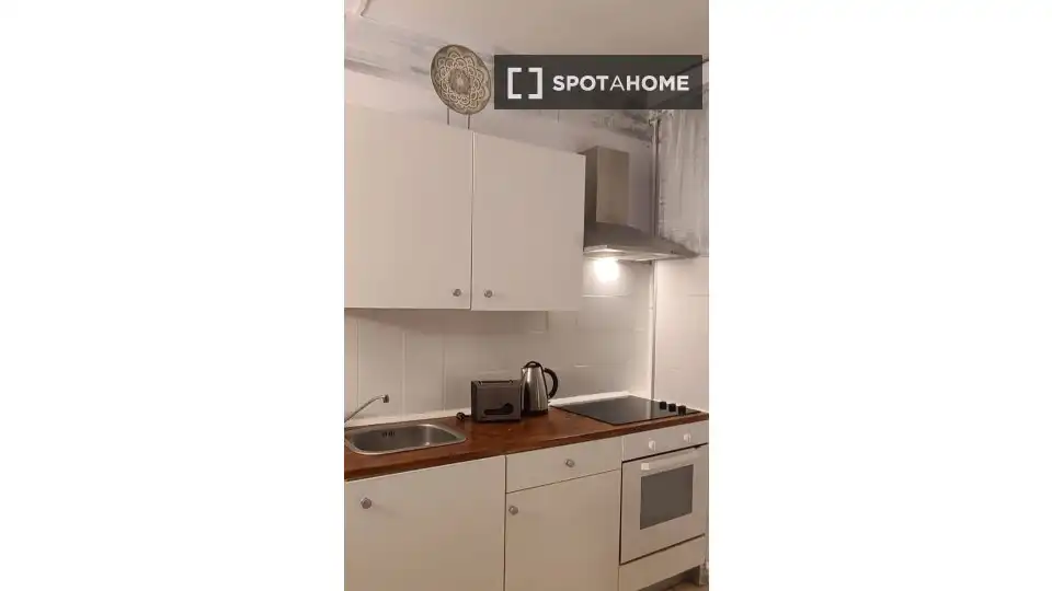 Room in El Parc i la Llacuna del Poblenou