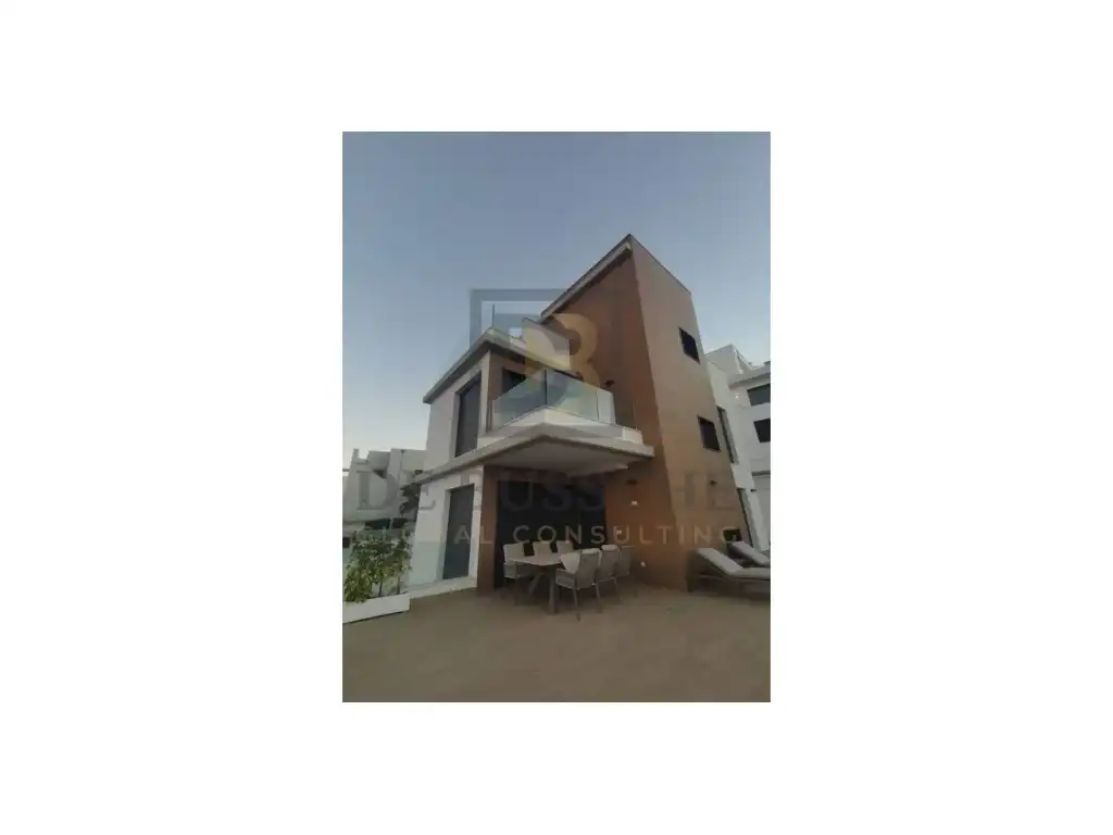 House with terrace for sale in Calle Juan Marse-Cmor, imagen 5