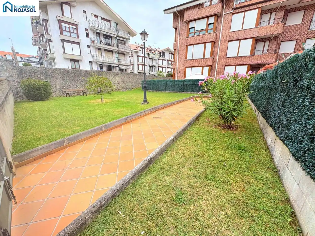 Apartament amb terrassa en venda a Calle la brava, imagen 54