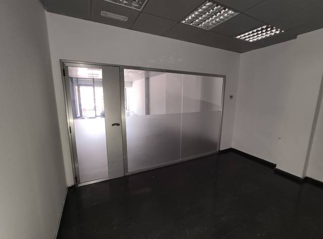 Local comercial en Alquiler en C/ Doctor Calsina en Sant Pere Nord