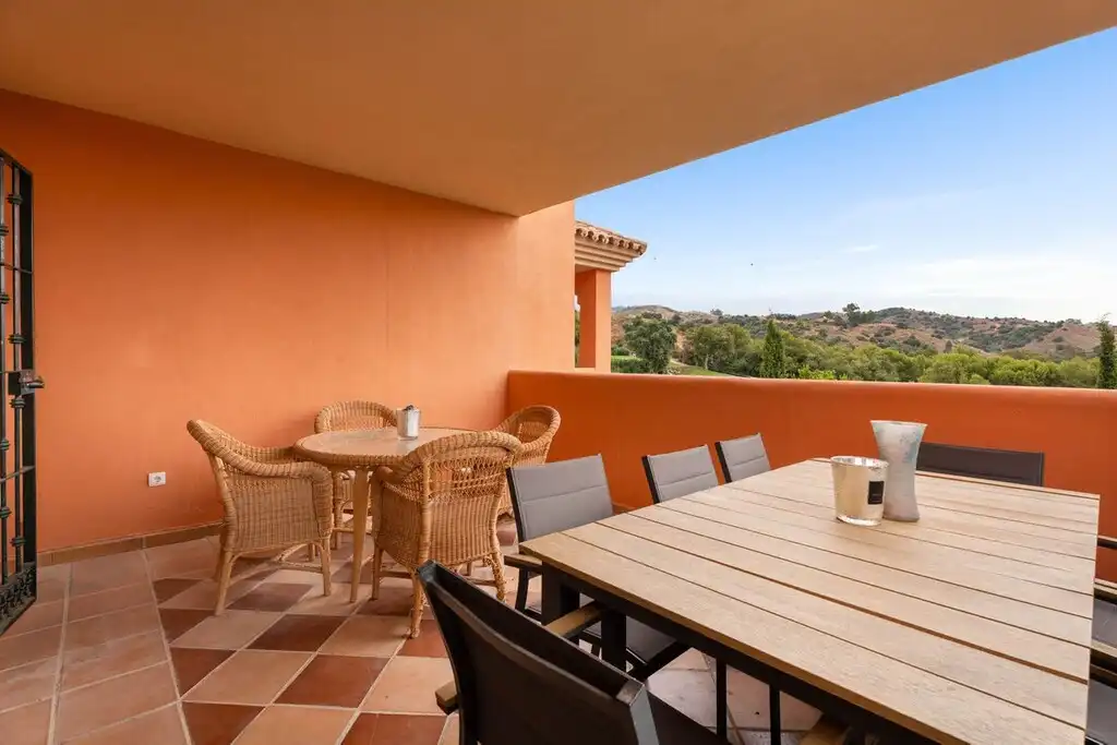 Bajo con piscina en venta en Elviria - Cabopino, imagen 5