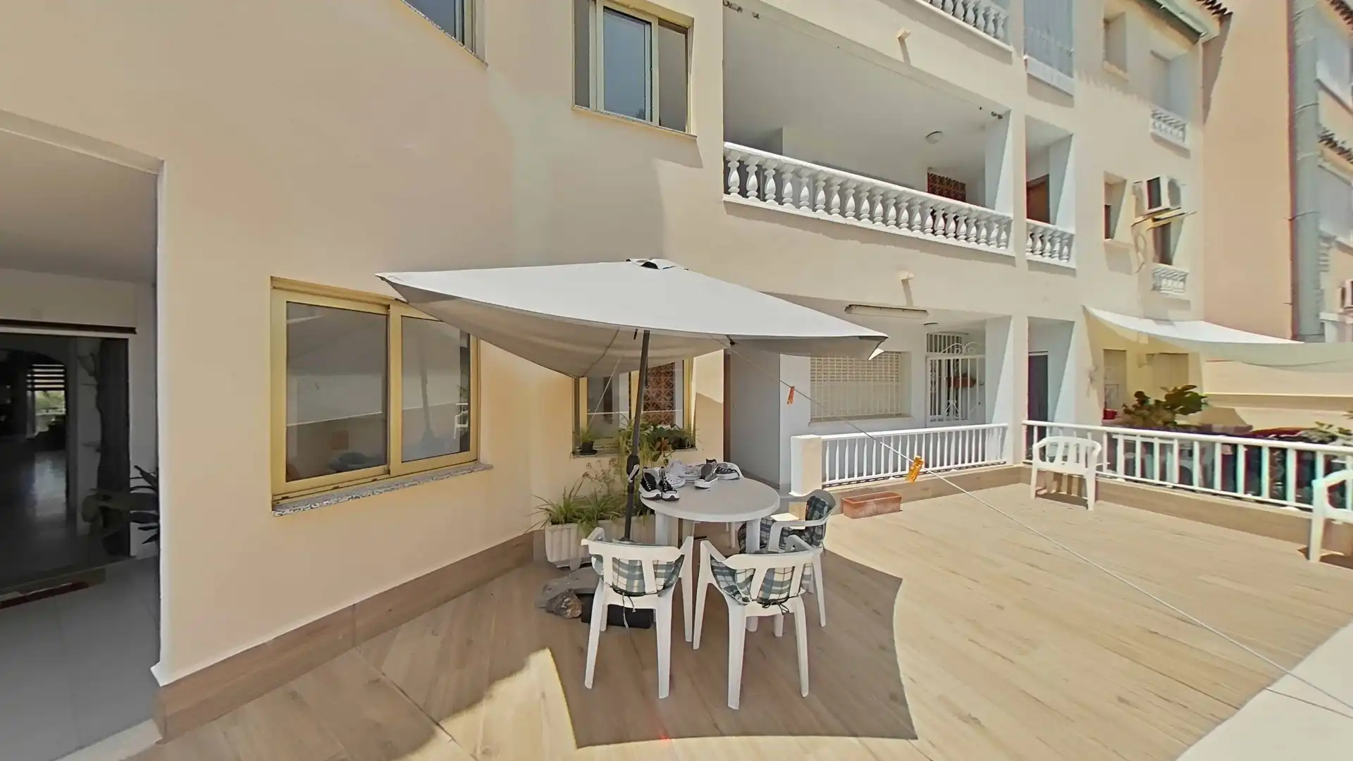 Terraza de Piso en venta en San Pedro del Pinatar con Aire acondicionado, Calefacción y Jardín privado