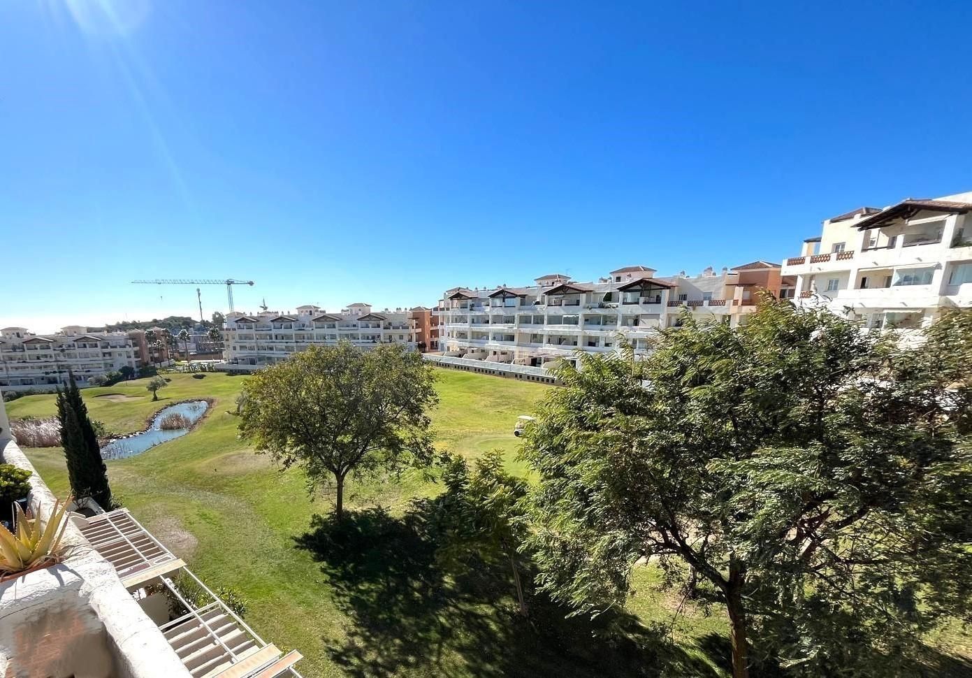 Exterior view of Attic for sale in Benalmádena  with Air Conditioner, Terrace and Swimming Pool