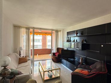 Appartamento con balcone in vendita a Sant Joan - TV3