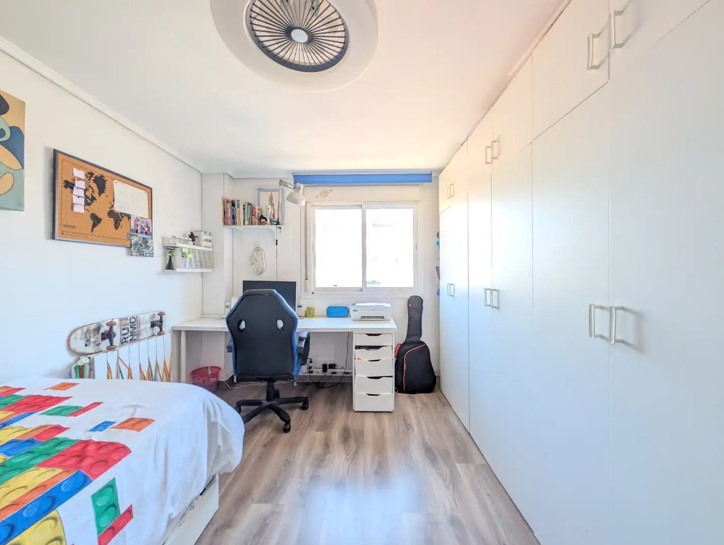 Habitación de Piso en venta en Zaragoza con Aire acondicionado, Calefacción y Amueblado