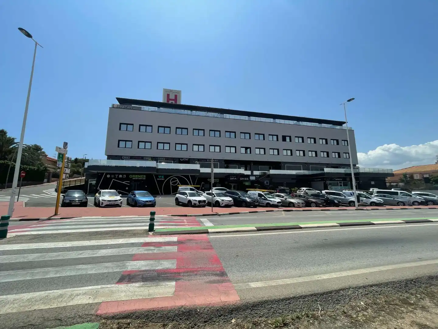 Vista exterior de Casa o xalet en venda en Torrevieja amb Aire condicionat, Calefacció i Terrassa