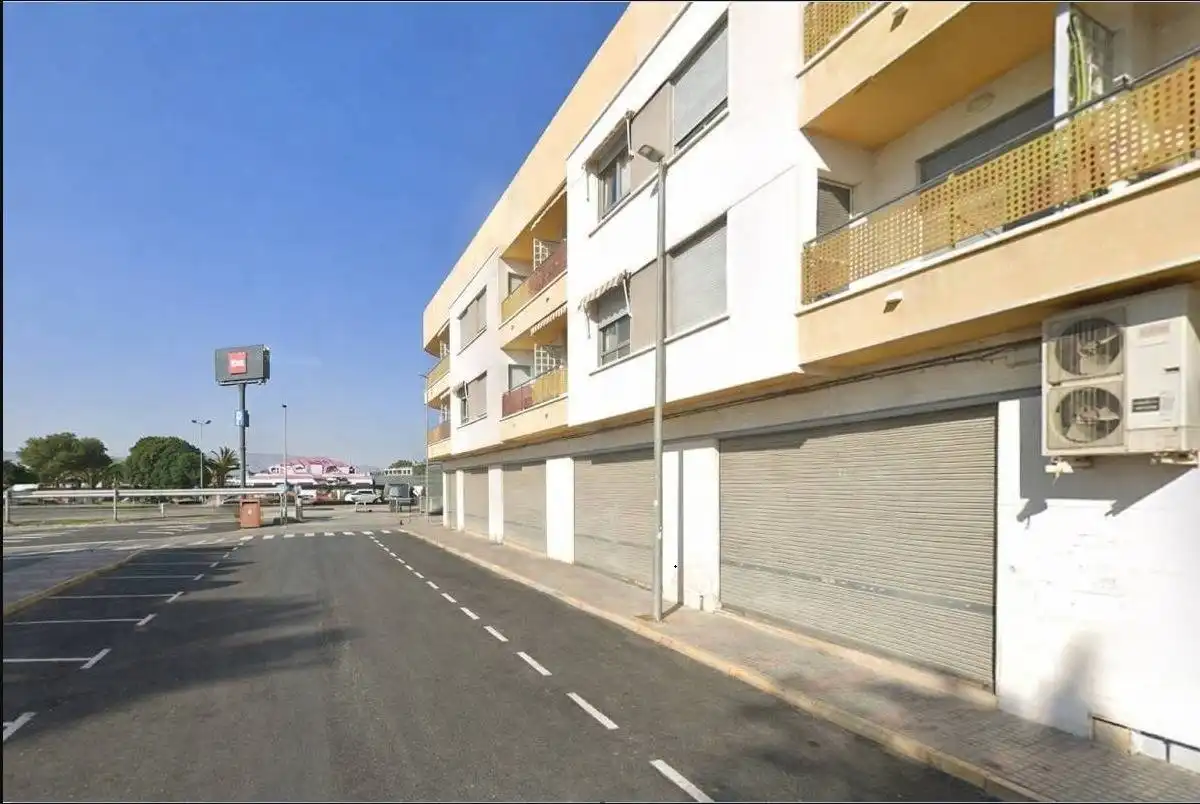 Locale commerciale in affitto a C. Extremadura, imagen 4