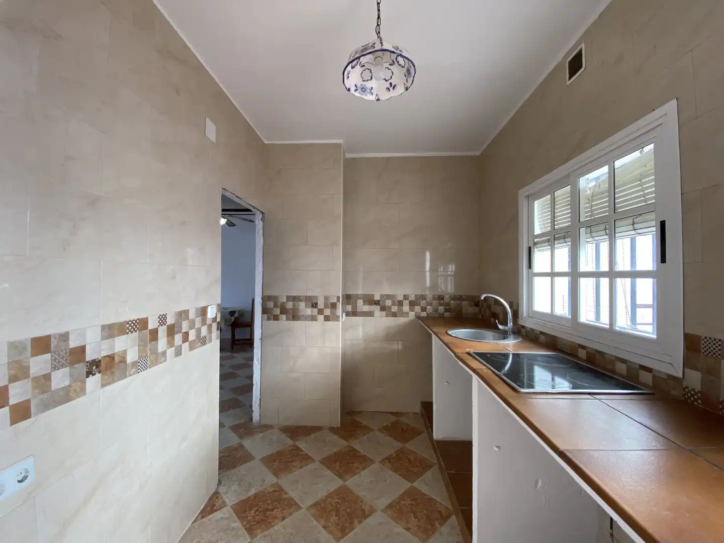 Kitchen of Houses for sale in Chipiona  with Terrace and Storage room