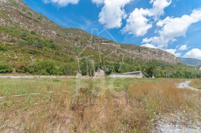 Terreno en Venta en Encamp pueblo