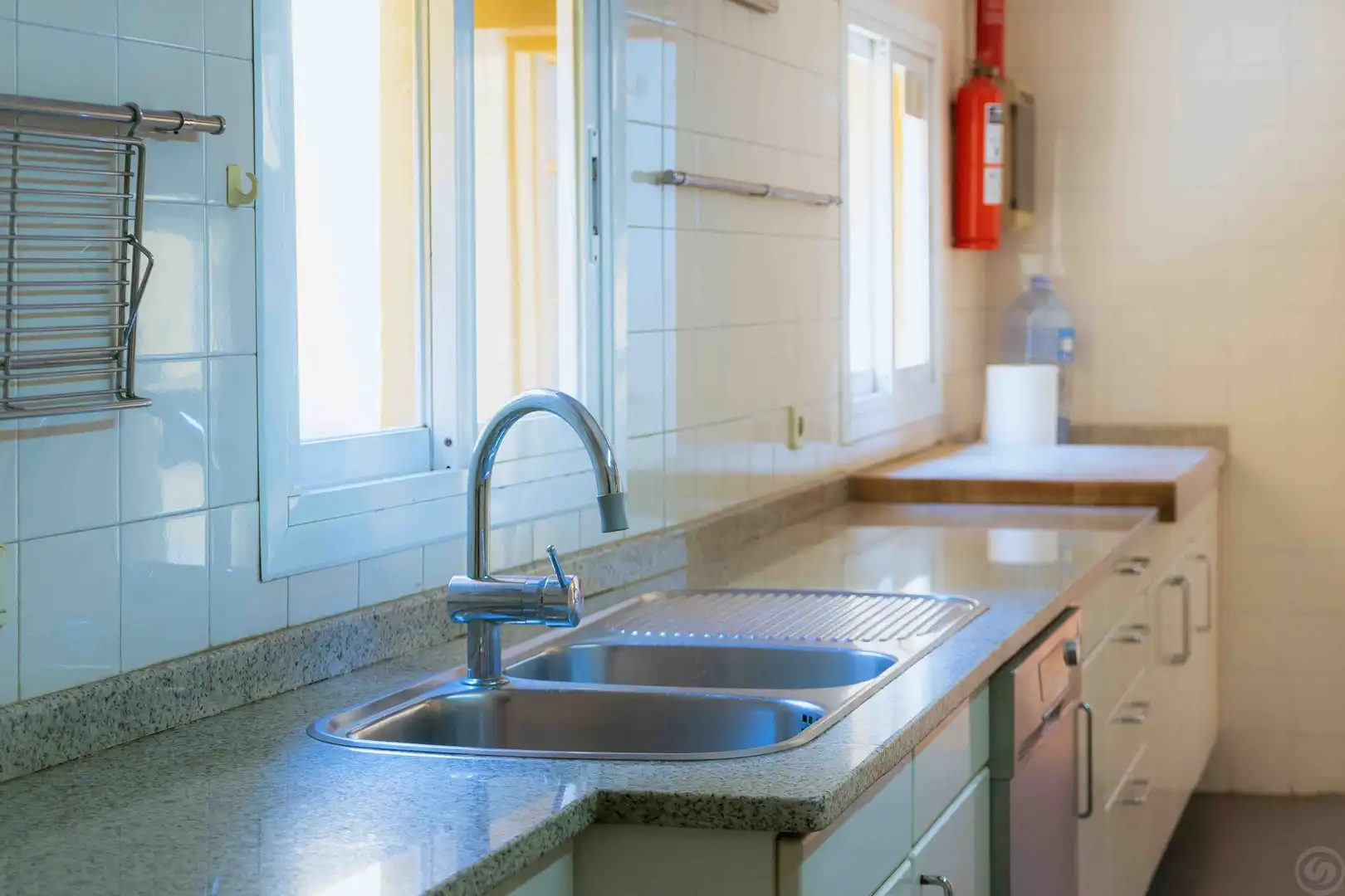 Kitchen of Houses for sale in Esplugues de Llobregat  with Terrace, Storage room and Swimming Pool