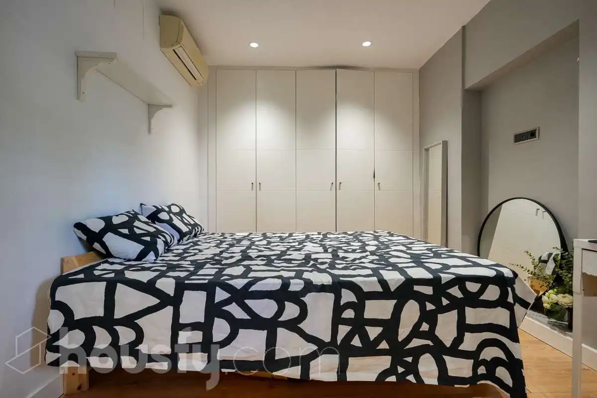 Bedroom of Duplexes for sale in Madrid  with Air Conditioner, Heating and Storage room