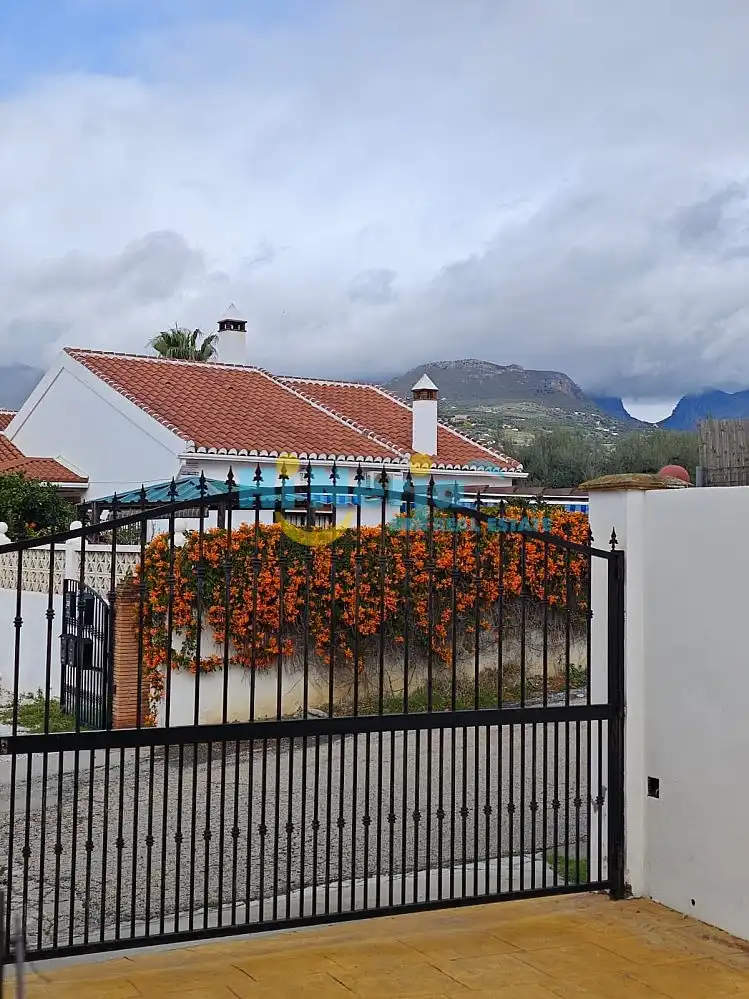 Habitatge en venda a Alcaucín, imagen 3