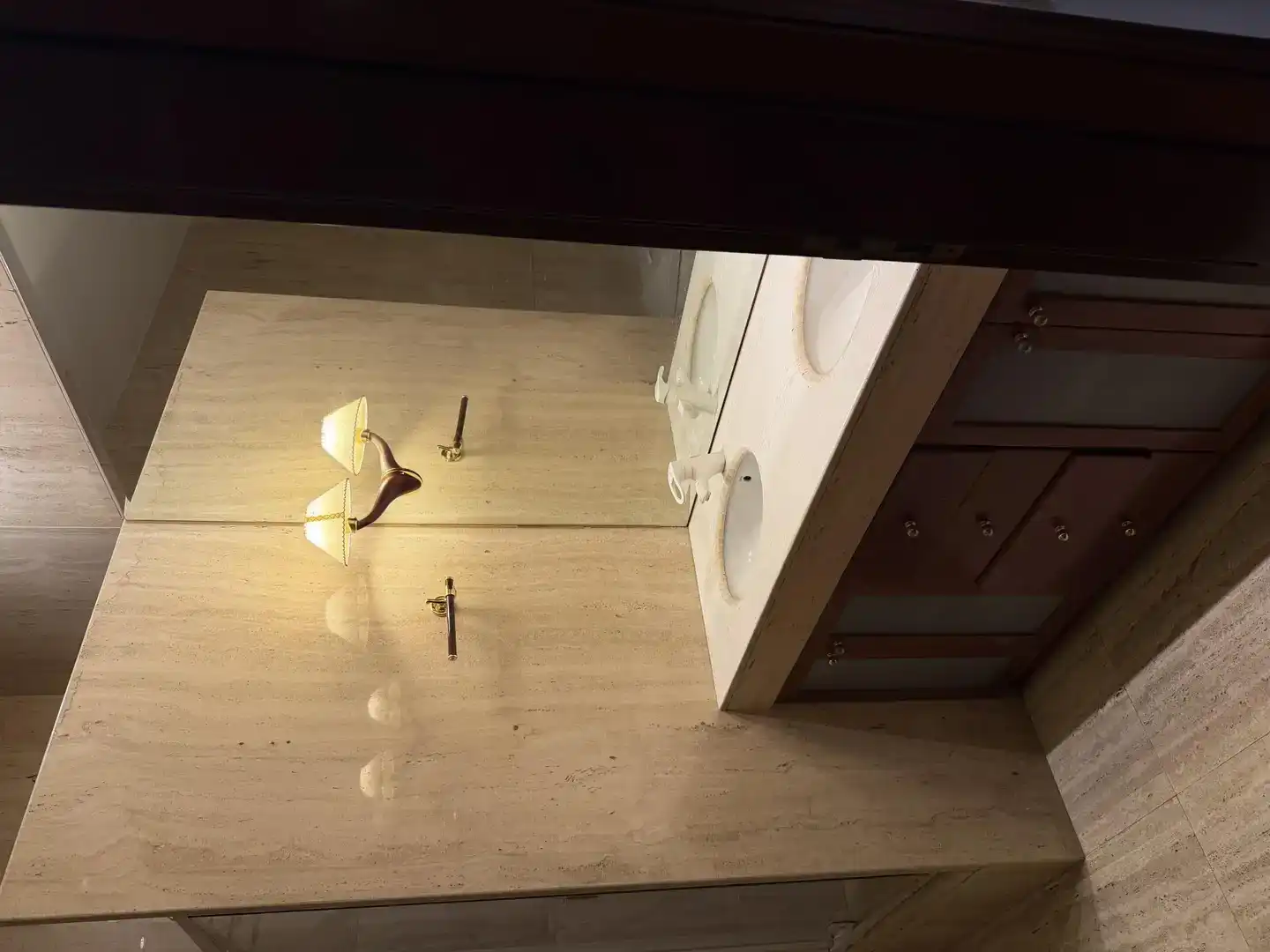 Bathroom of Flat for share in Barcelona  with Air Conditioner, Parquet flooring and Furnished