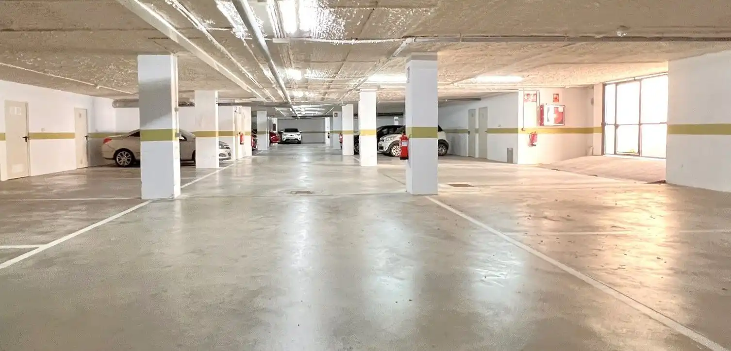 Parking de Apartamento en venta en Isla Cristina con Aire acondicionado, Calefacción y Terraza