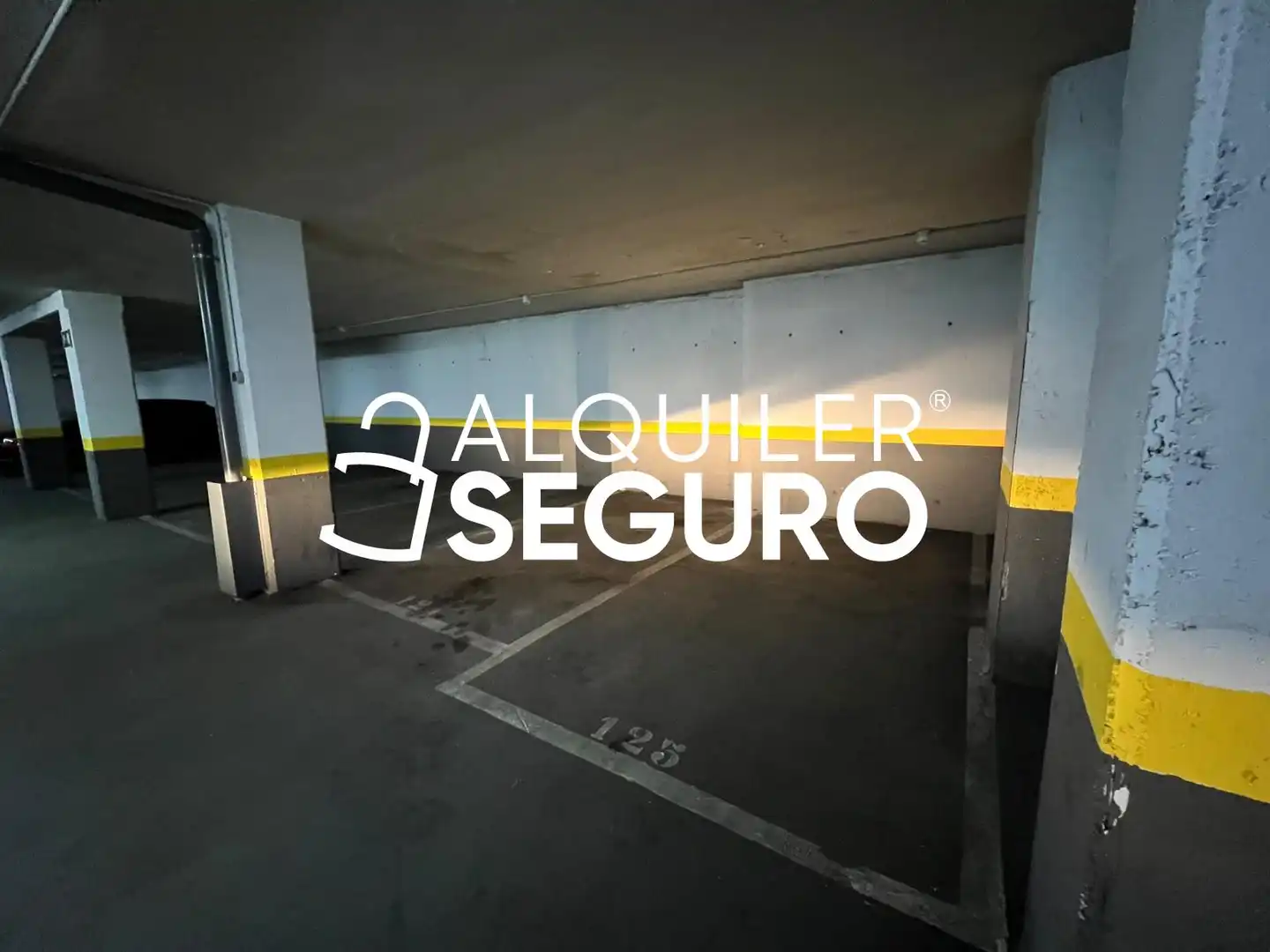 Parking of Flat for rent in Fuencarral - El Pardo