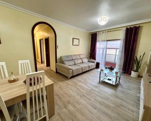 Living room of Flat for sale in  Santa Cruz de Tenerife Capital  with Terrace, Furnished and Oven